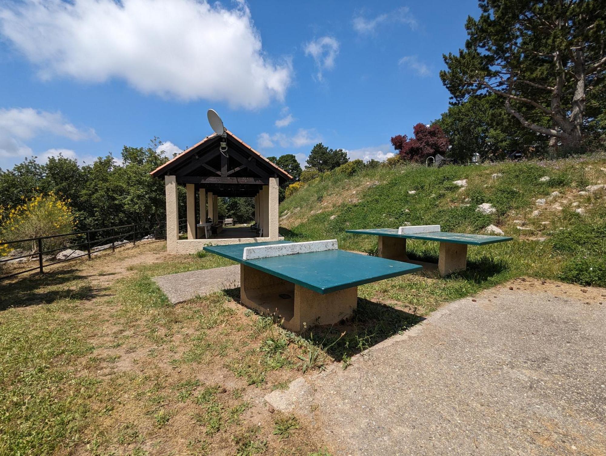 Evasion Au Calme - Maison Cosy Avec Piscine Et Tennis Saint-Vallier-de-Thiey 외부 사진