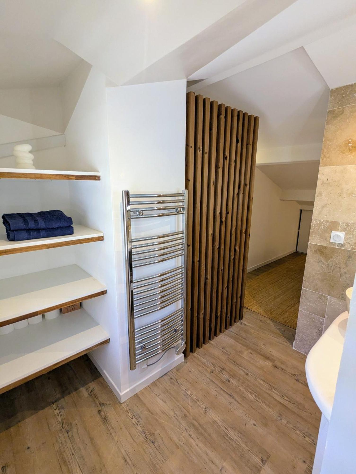 Evasion Au Calme - Maison Cosy Avec Piscine Et Tennis Saint-Vallier-de-Thiey 외부 사진