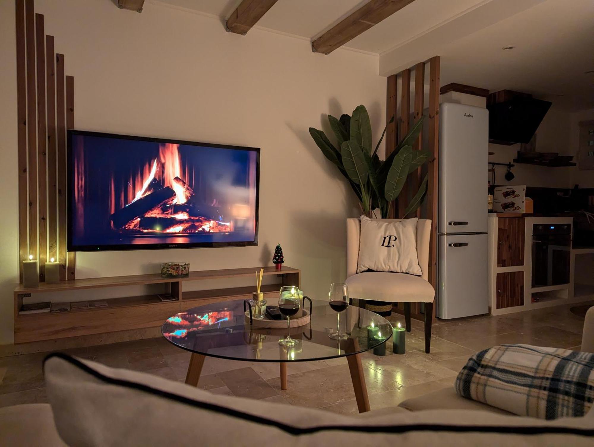 Evasion Au Calme - Maison Cosy Avec Piscine Et Tennis Saint-Vallier-de-Thiey 외부 사진