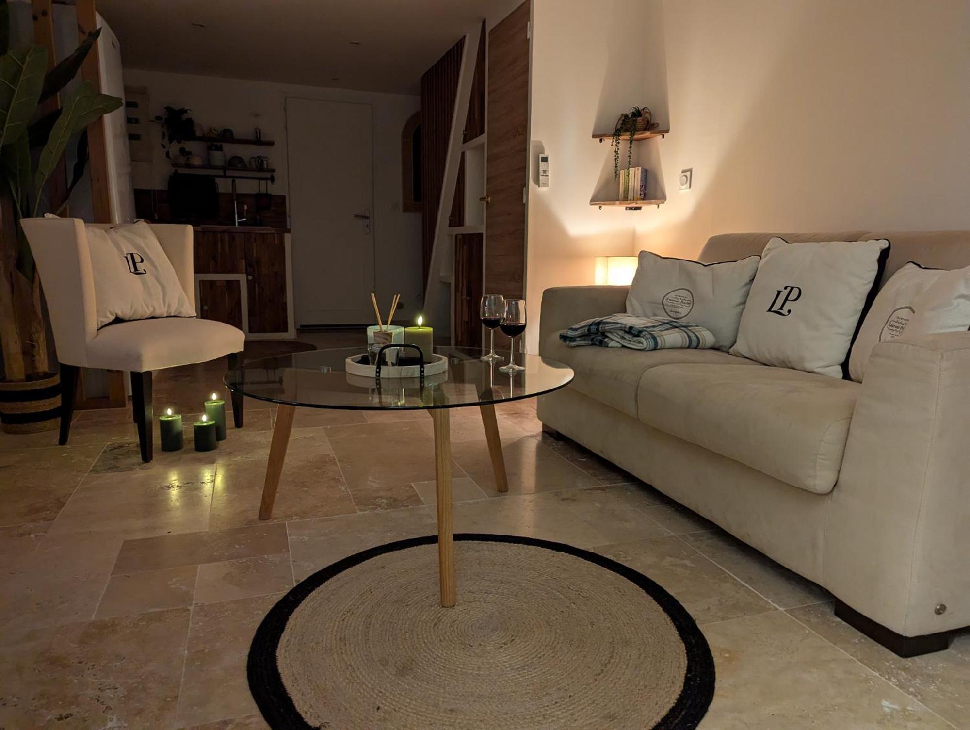 Evasion Au Calme - Maison Cosy Avec Piscine Et Tennis Saint-Vallier-de-Thiey 외부 사진